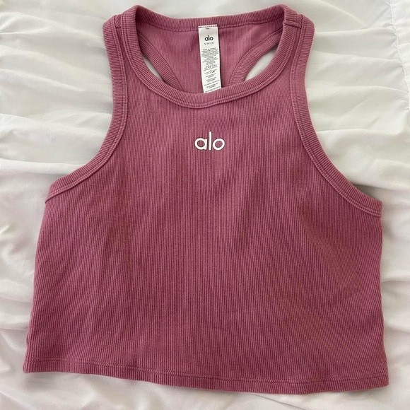 ALO Yoga Tops - ALO Yoga Mauve Crop Top